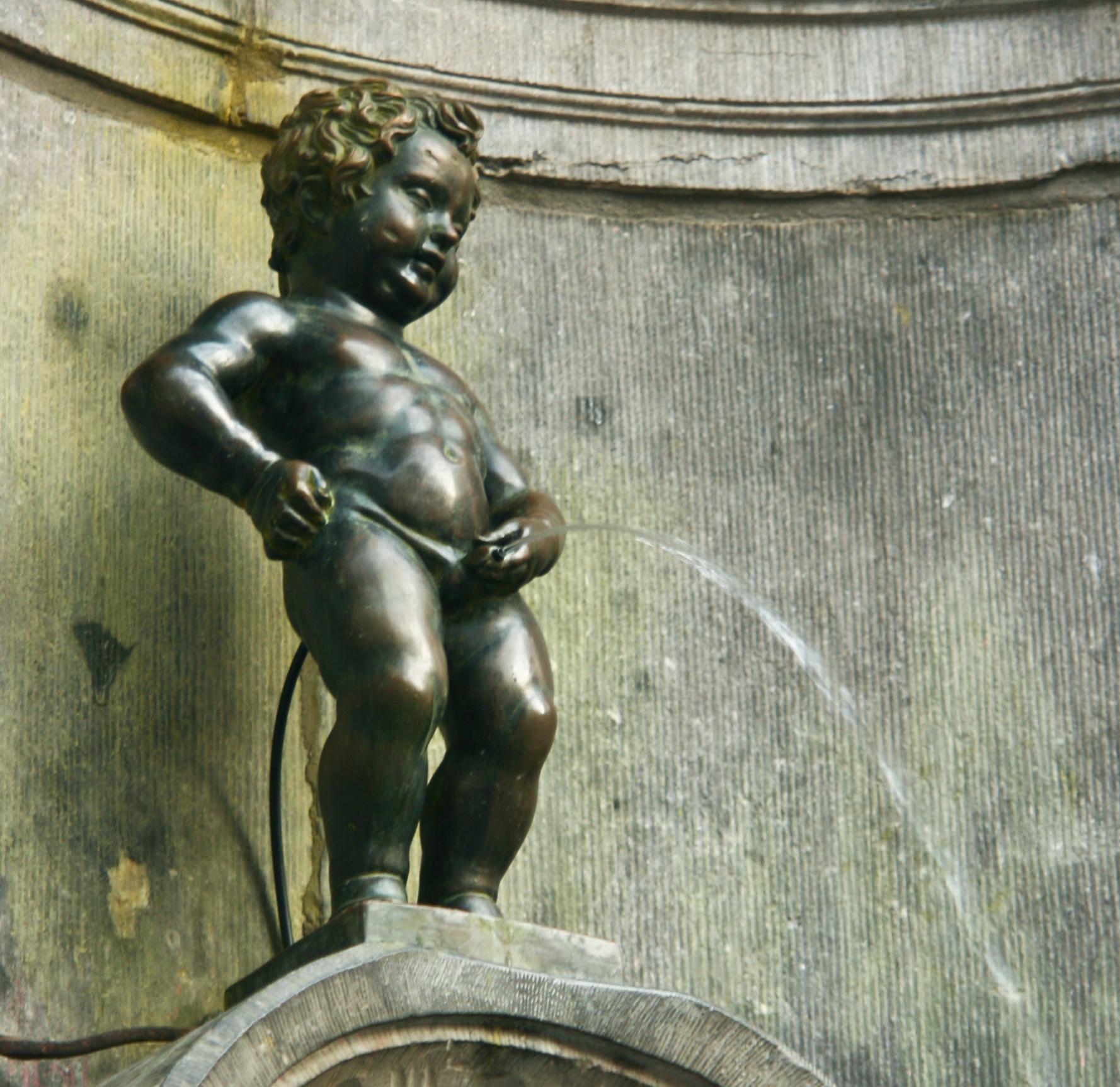 Manneken_Pis_(crop)